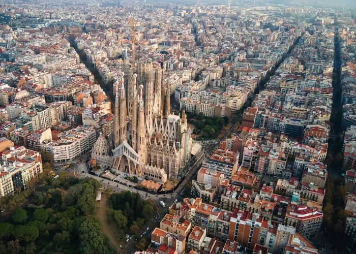 barselona-03-700x500